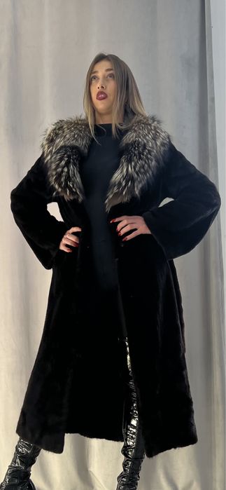 Шуба норковая Black Nafa с чернобуркой длинная
