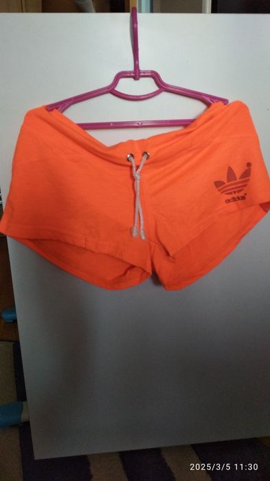 **Шорти жіночі **
