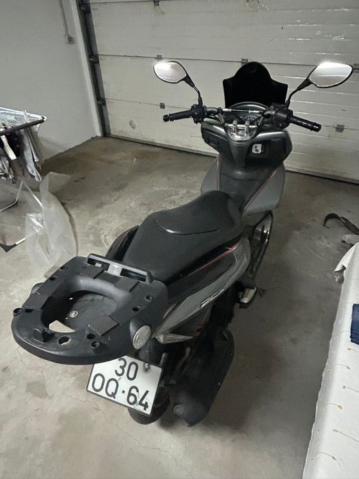 Honda pcx disponivel para aluguel