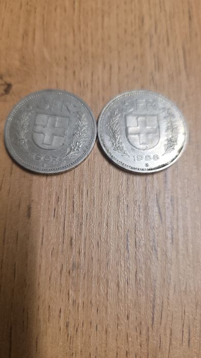 Moedas antigas para coleção