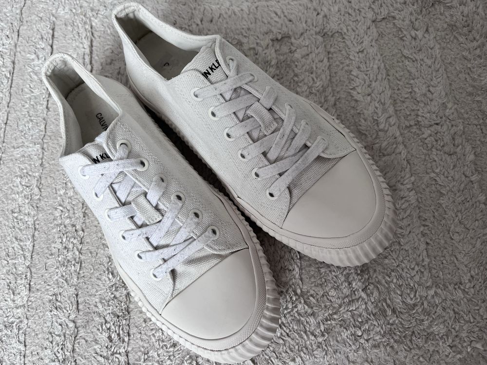 Trampki Calvin Klein r.40 wkł.25,5cm białe