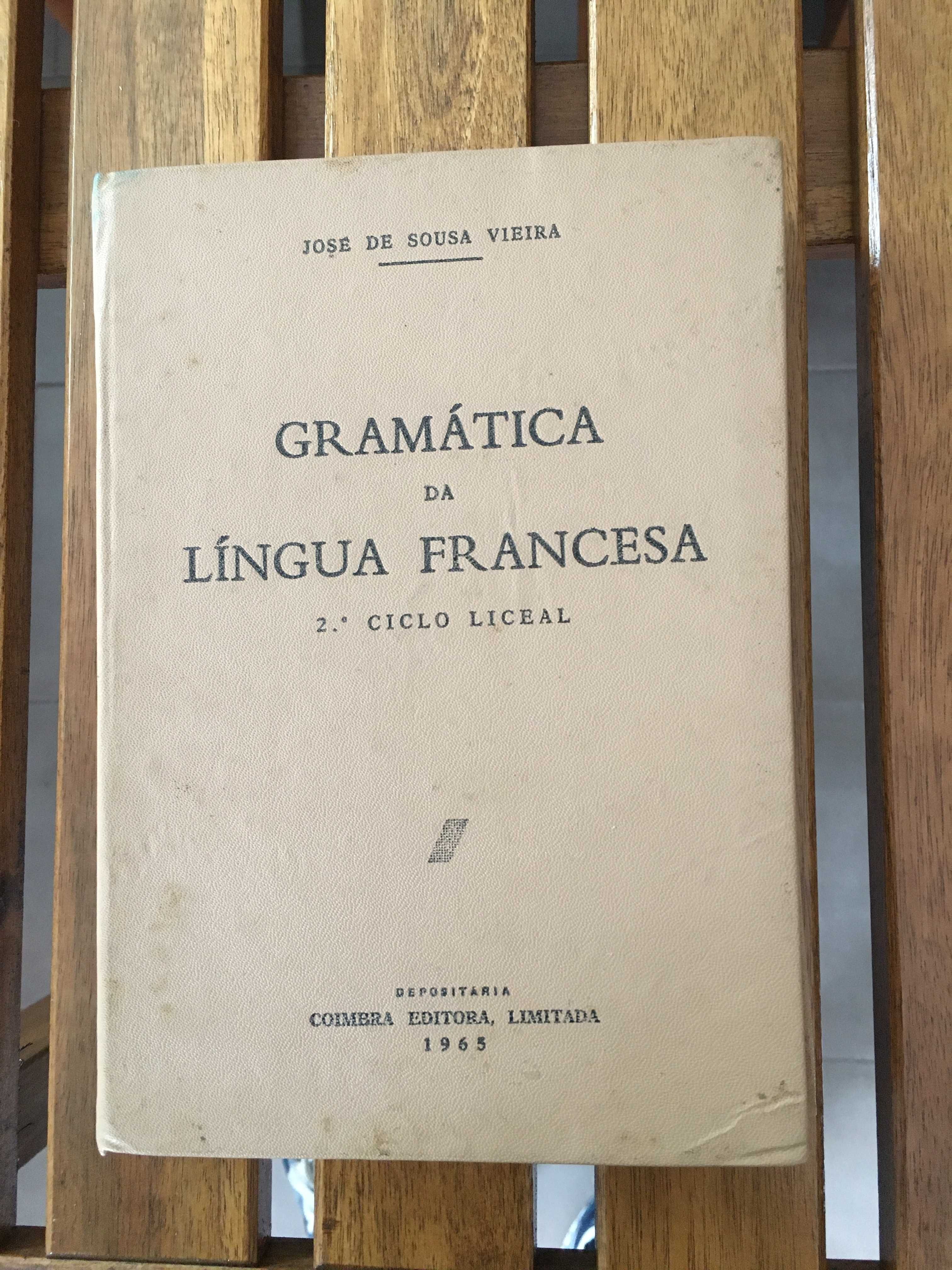 Livro de gramatica - Língua francesa