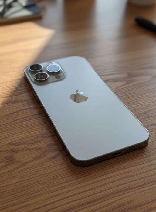 iPhone 15 Pro Max