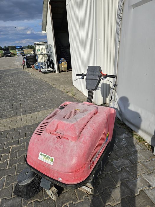 Zamiatarka Portotecnica Lion 8000