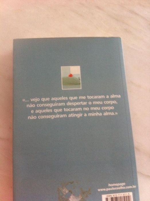 Livro "Onze minutos" de Paulo Coelho