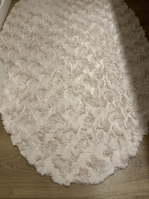 Tapete novo, colocado apenas para a foto. 1,50 x 0.80 m