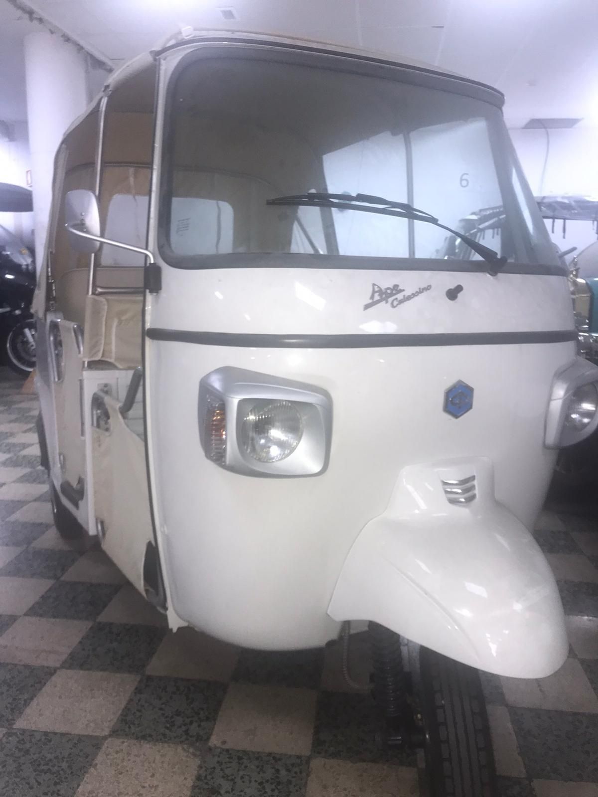 Tuk tuk piaggio Ape Calessino 200