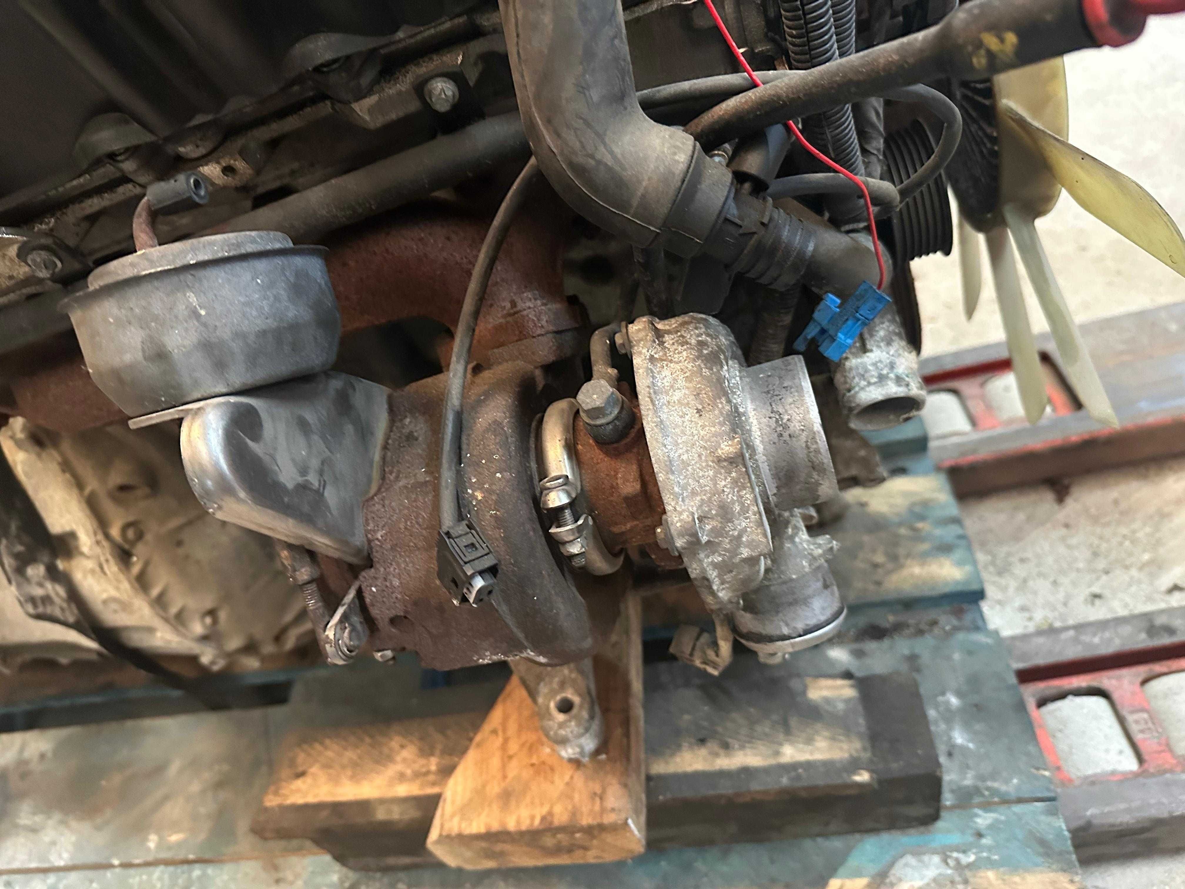 MOTOR MERCEDES VITO 2.2 W639 OM694