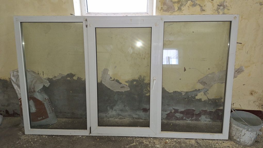 Okno PCV z demontażu 246x142
