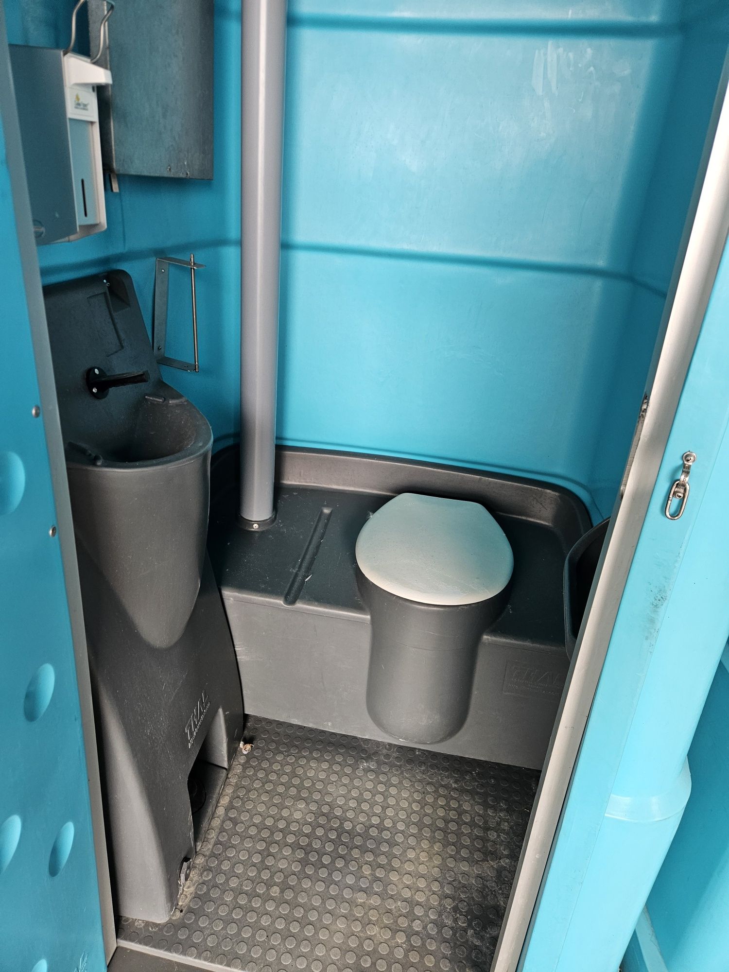 Toaleta przenośna, mobilna toaleta, wc na budowę, działkę