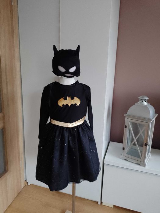 NOWY strój karnawałowy BATMANKA SUPERBOHATERKA avengers 110/116 (2)