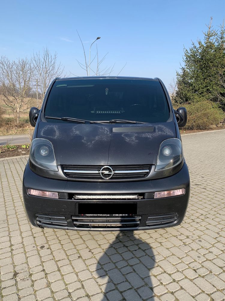 Opel vivaro 2003 рік maxi