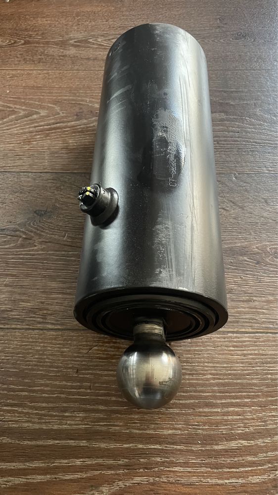 Siłownik wywrotu niemiecki oryginalny hydrauliczny fortschritt hw80 hl