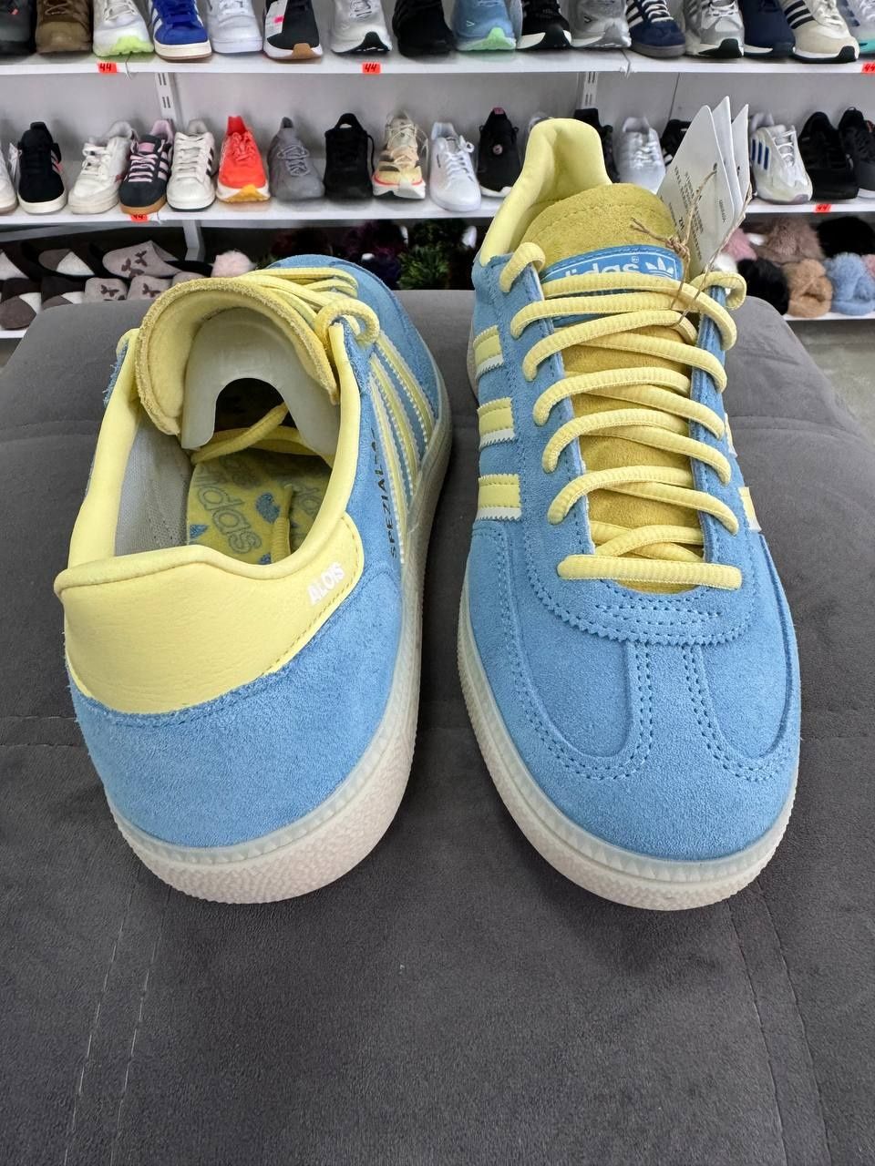 ОРИГІНАЛ 100% Кросівки Adidas Handball Spezial Semit Light Blue IG6276