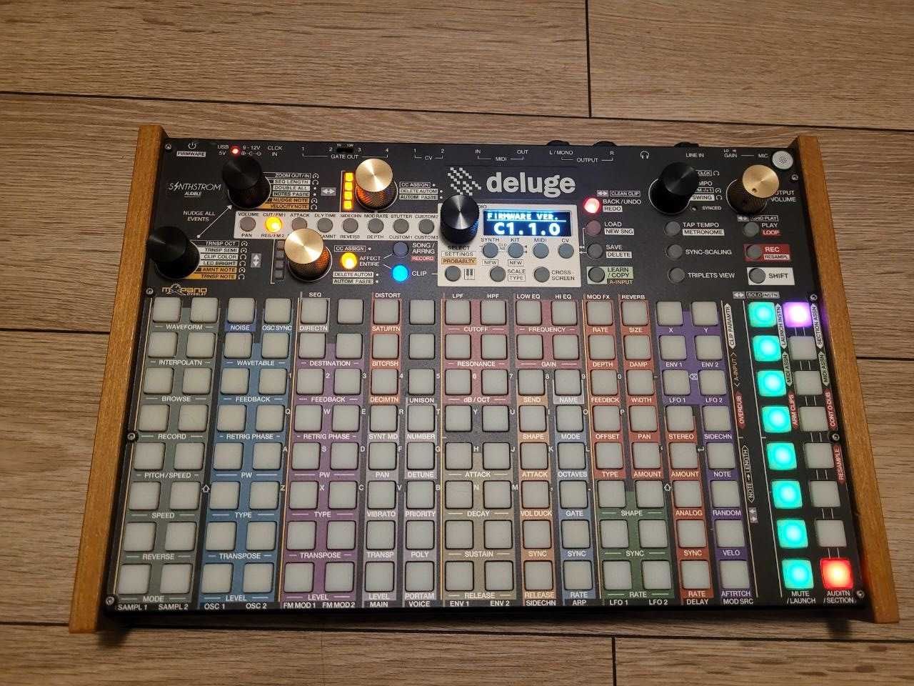 Groovebox Synthstrom Deluge