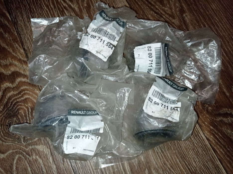 Сайлентблоки передних рычагов Renault Kangoo, Logan 8200711554