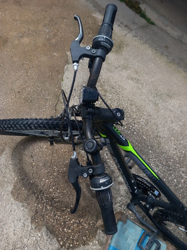 Bicicleta Rockrider em bom estado