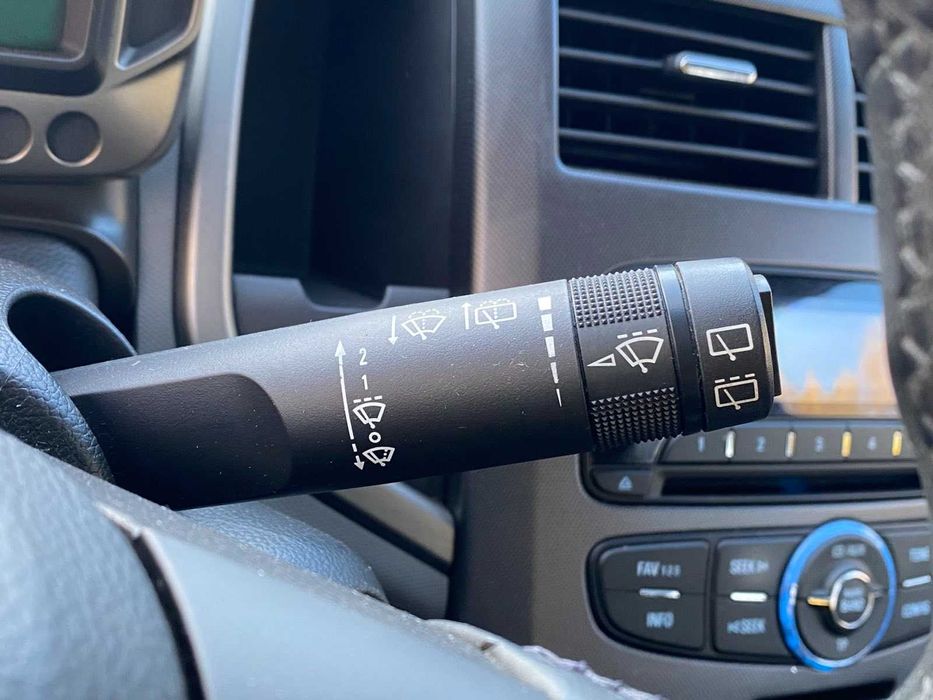 Chevrolet Aveo 2012 року 1.2/бензин