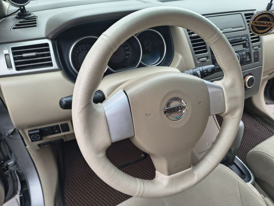 Продам Ніссан в доброму стані