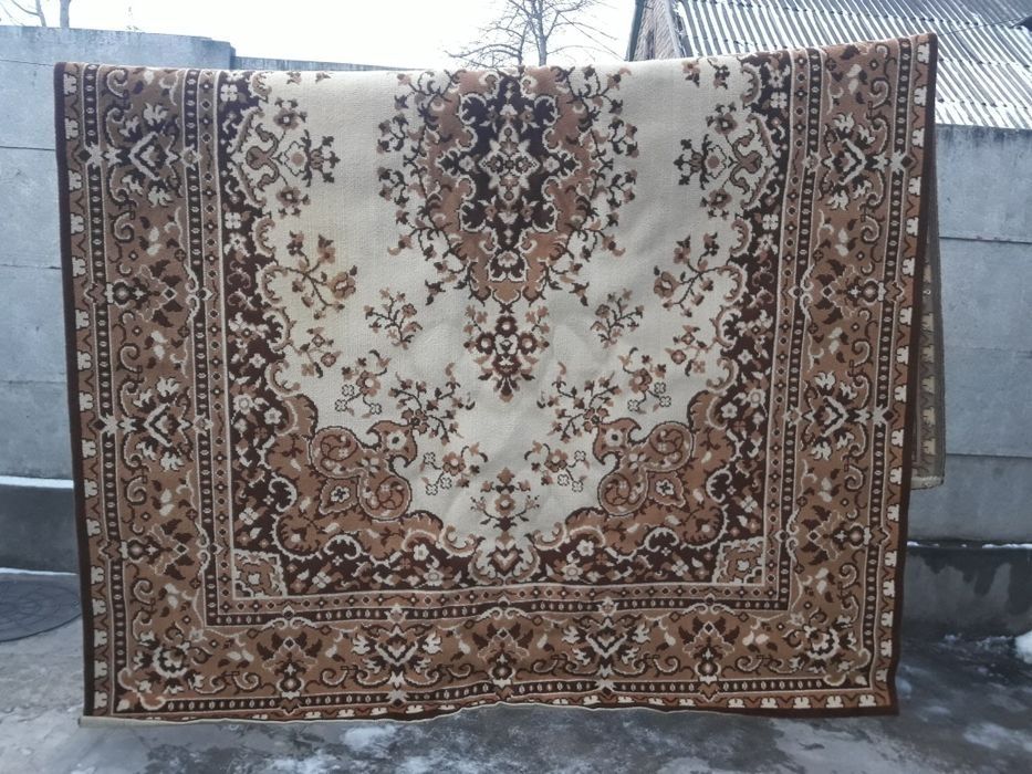 Великий Килим MADE IN GDR.  2.5×3.5 м. Ковер после чистки !