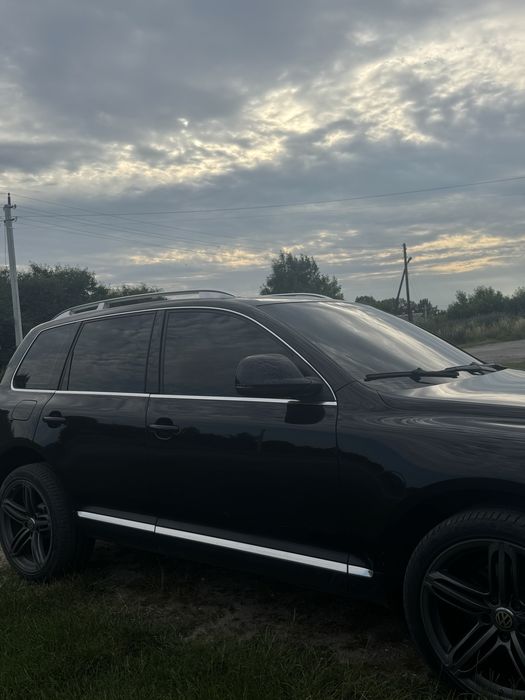 Автомобіль