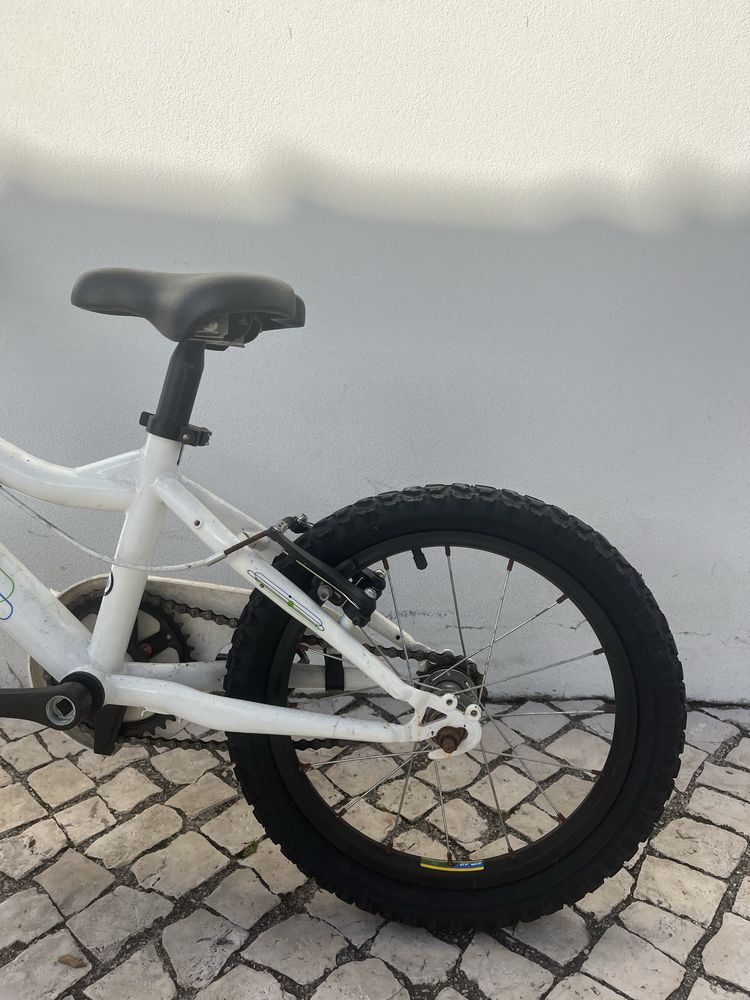 Bicicleta infantil 16’’