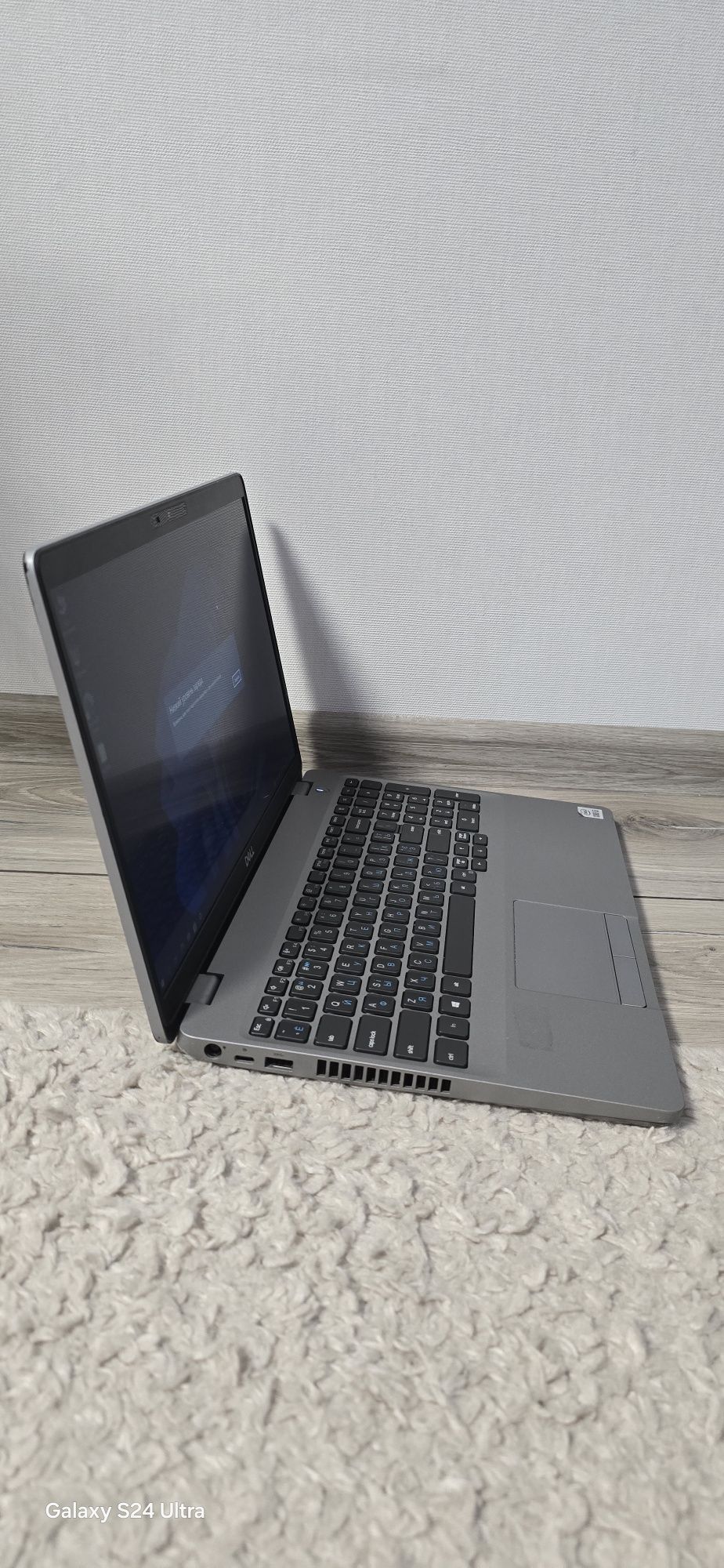 Dell 5510 (i5, IPS, SSD)
