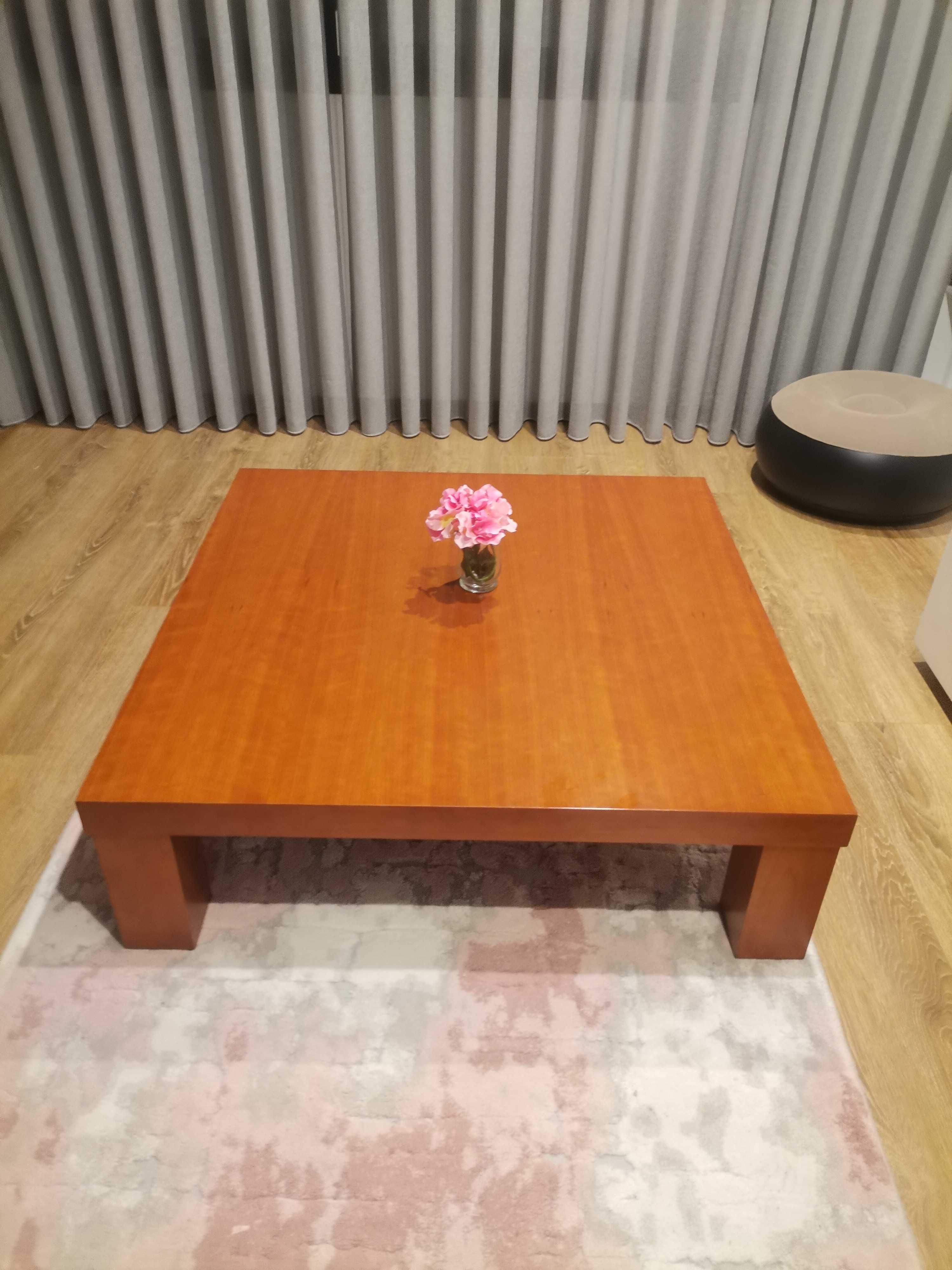 Mesa de Centro Nova