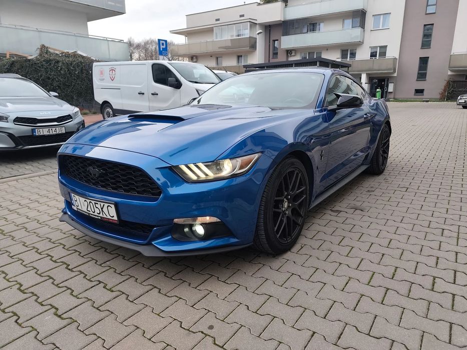 Ford Mustang 3,7 V6 Felgi 19C