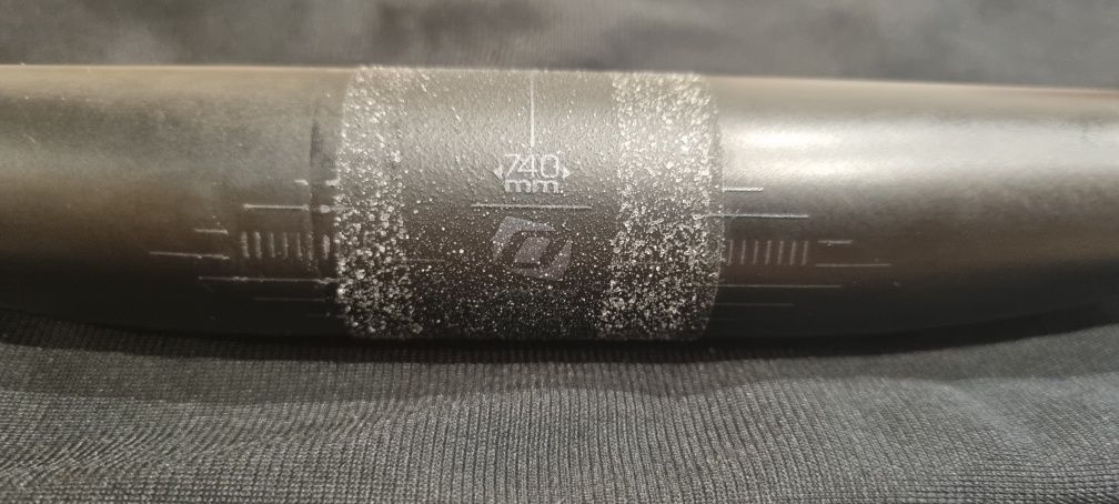 Guiador Syncros Fraser 1.0 XC carbon 740mm