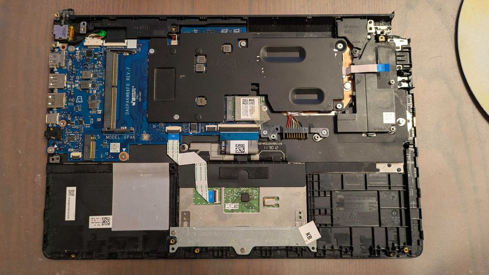 Laptop HP 14s-dq3006nf na części