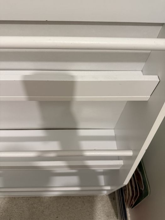 Biblioteczka na ksiazki dla dziecka