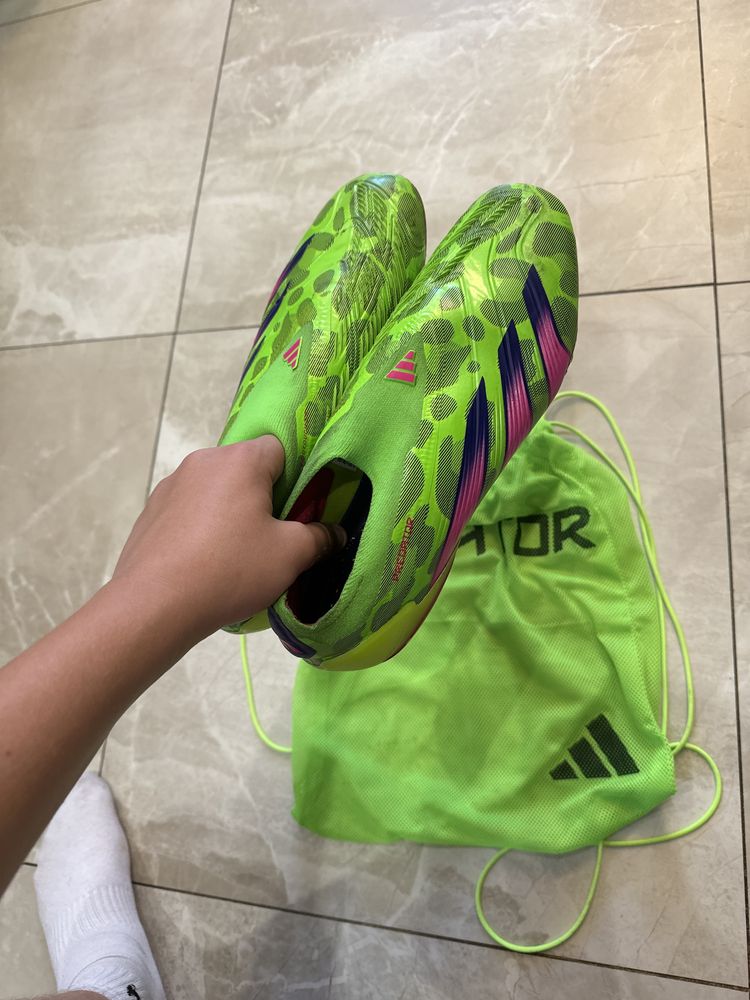 Бутсы Adidas predator