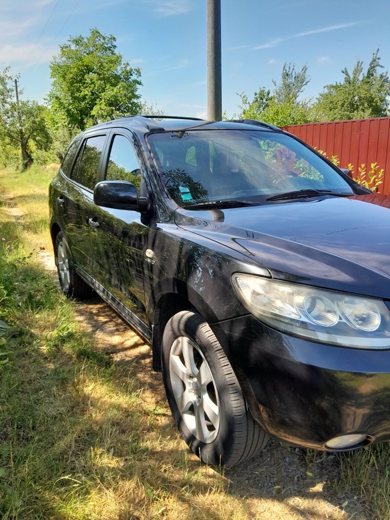 продам автомобіль хундай санта фе