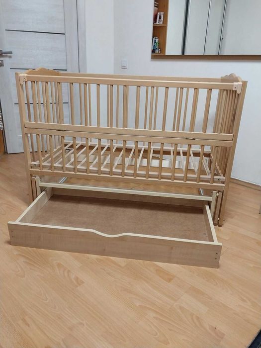 Ліжко дитяче з матрацом