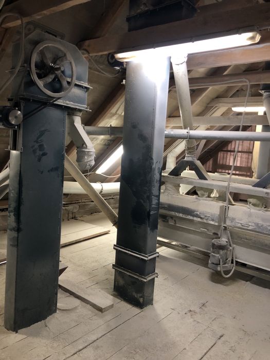 Продам крупазавод