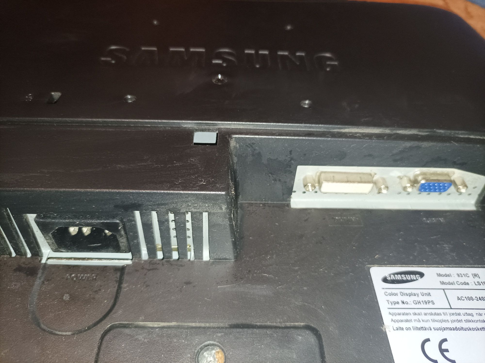 Монітор Samsung SyncMaster 931c
