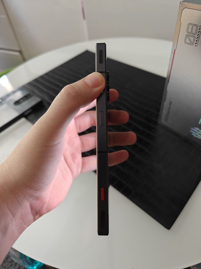 Redmagic 8s Pro 16/512GB Void