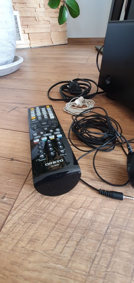 Amplituner  Onkyo TX -535 kina domowego 5.1