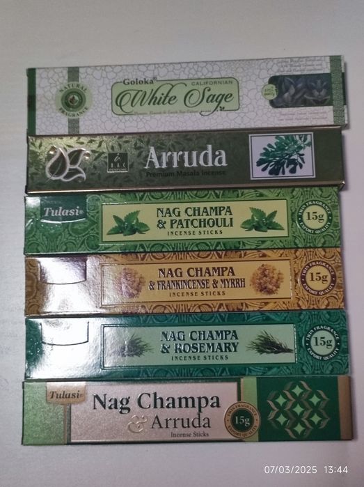 Vários incensos Disponíveis