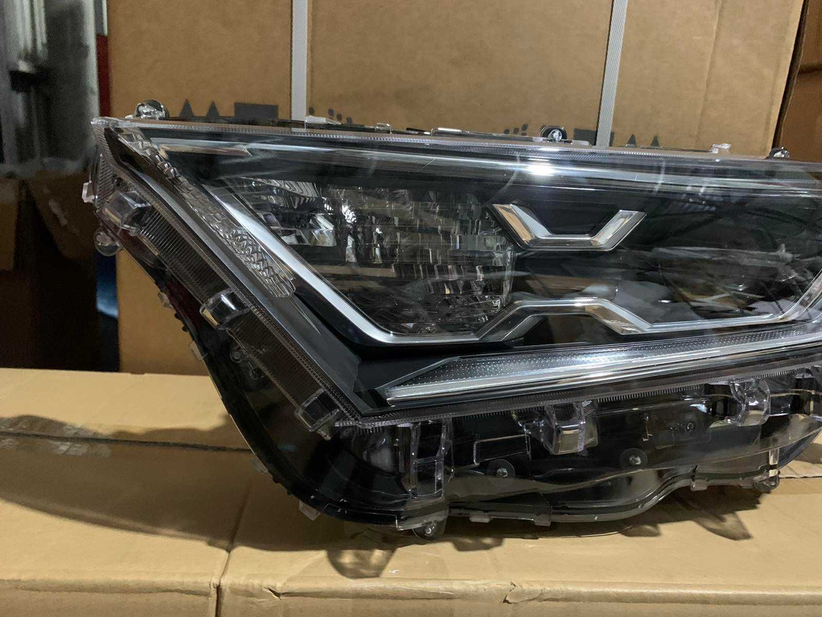 Toyota Rav4 Фара левая гибрид  2019 2020 2021  81150-0R162
