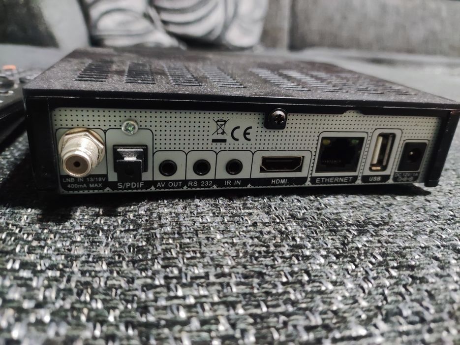 Box TV satélite Amiko