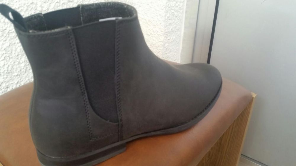 Vendo ou troco , Botas breshka de homem 43. Novas