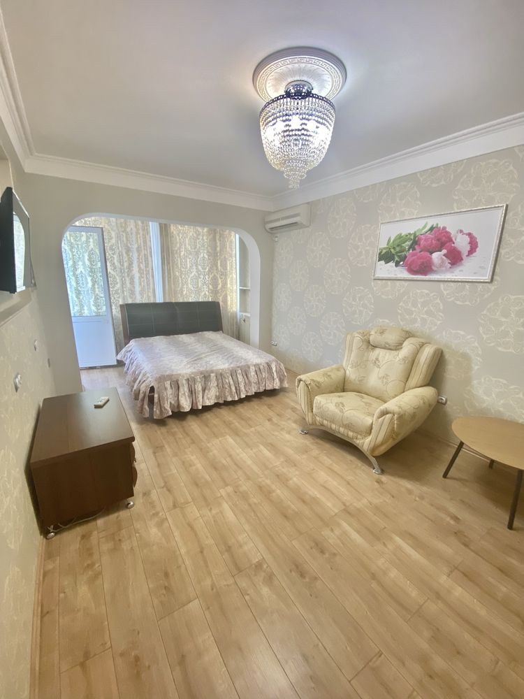 Здам 1- к кв. Мітро Оболонь, вул.Героєв полку Азов 36