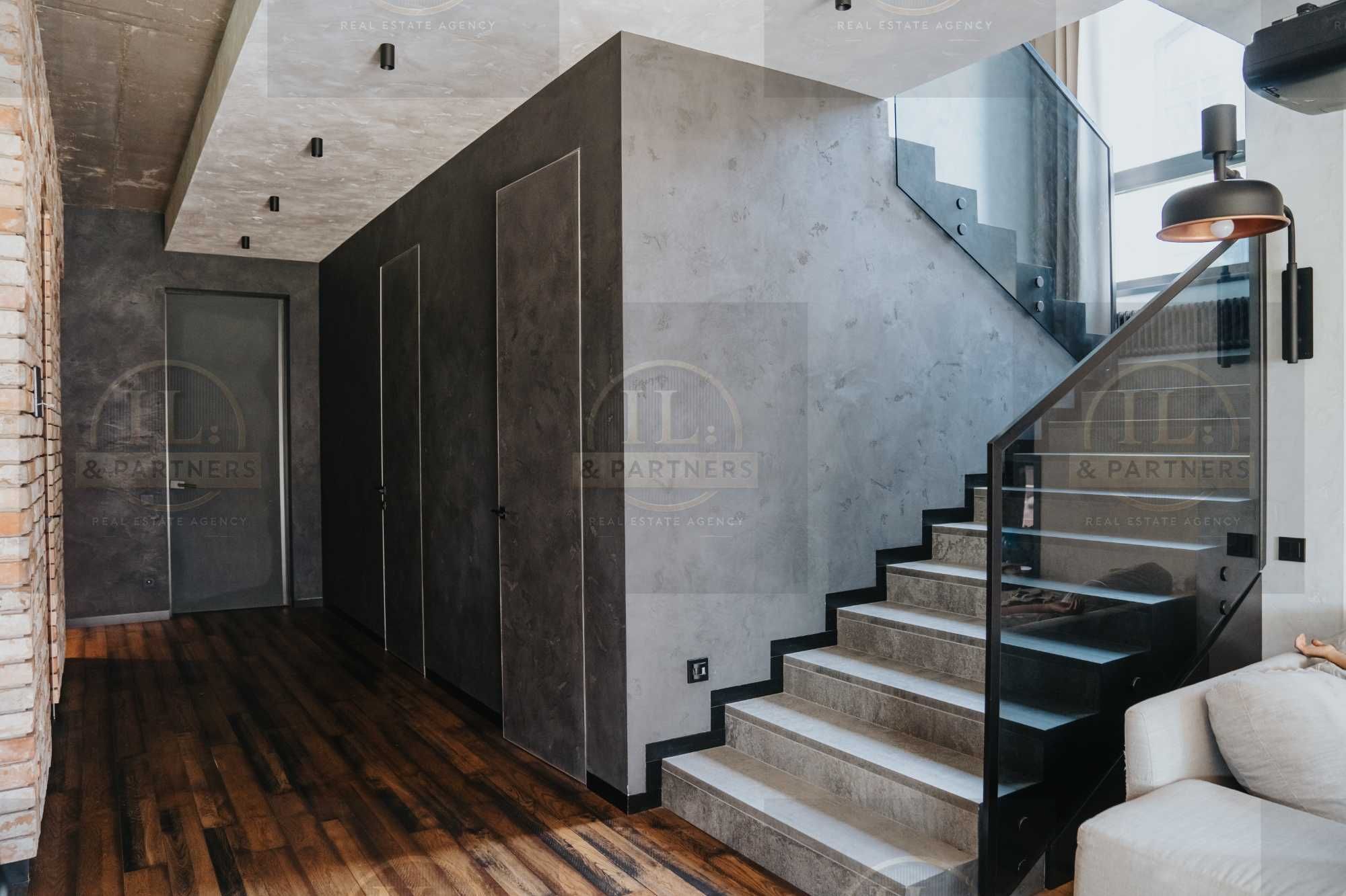 Продаж будинку Riviera Village 219m2 Перша лінія, Лебедівка,Київ 20хв