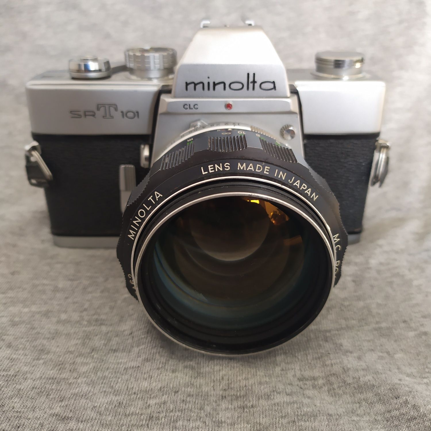 Minolta SRT 101 MC Rokkor-PG 1:1.2 58mm