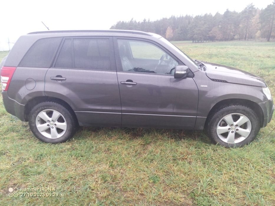 Suzuki Grand Vitara 1.9ddis 2009r
