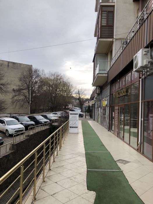 Оренда просторого приміщення під будь-який вид діяльності