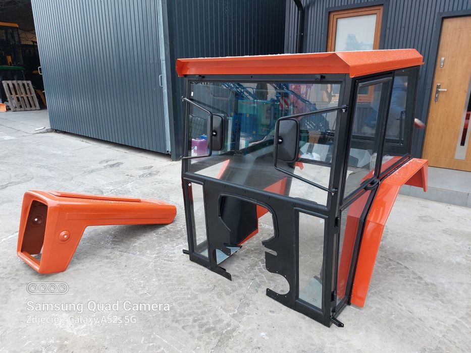 Kabina kabiny c 330 c 360 mf t 25 bizon