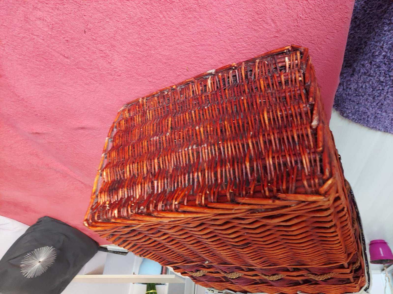 Плетеная  корзина для белья из лозы